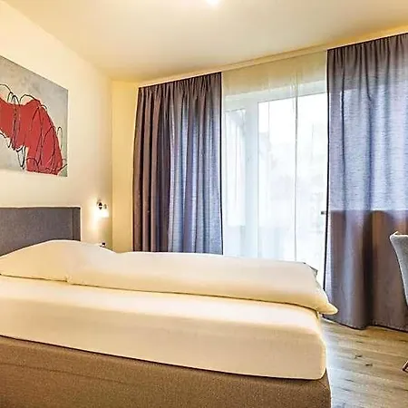 Schroeders City-style-hotel Hotel 3*