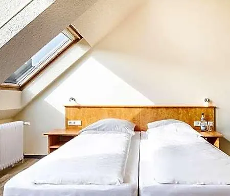 Schroeders City-style-hotel Hotel 3*