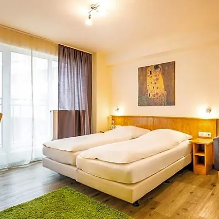 Schroeders City-style-hotel