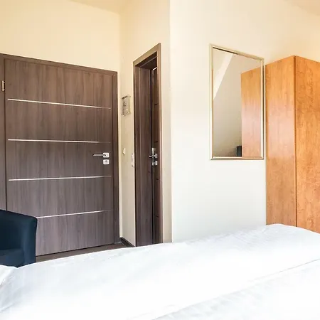 Ξενοδοχείο Schroeders City-style-hotel 3*